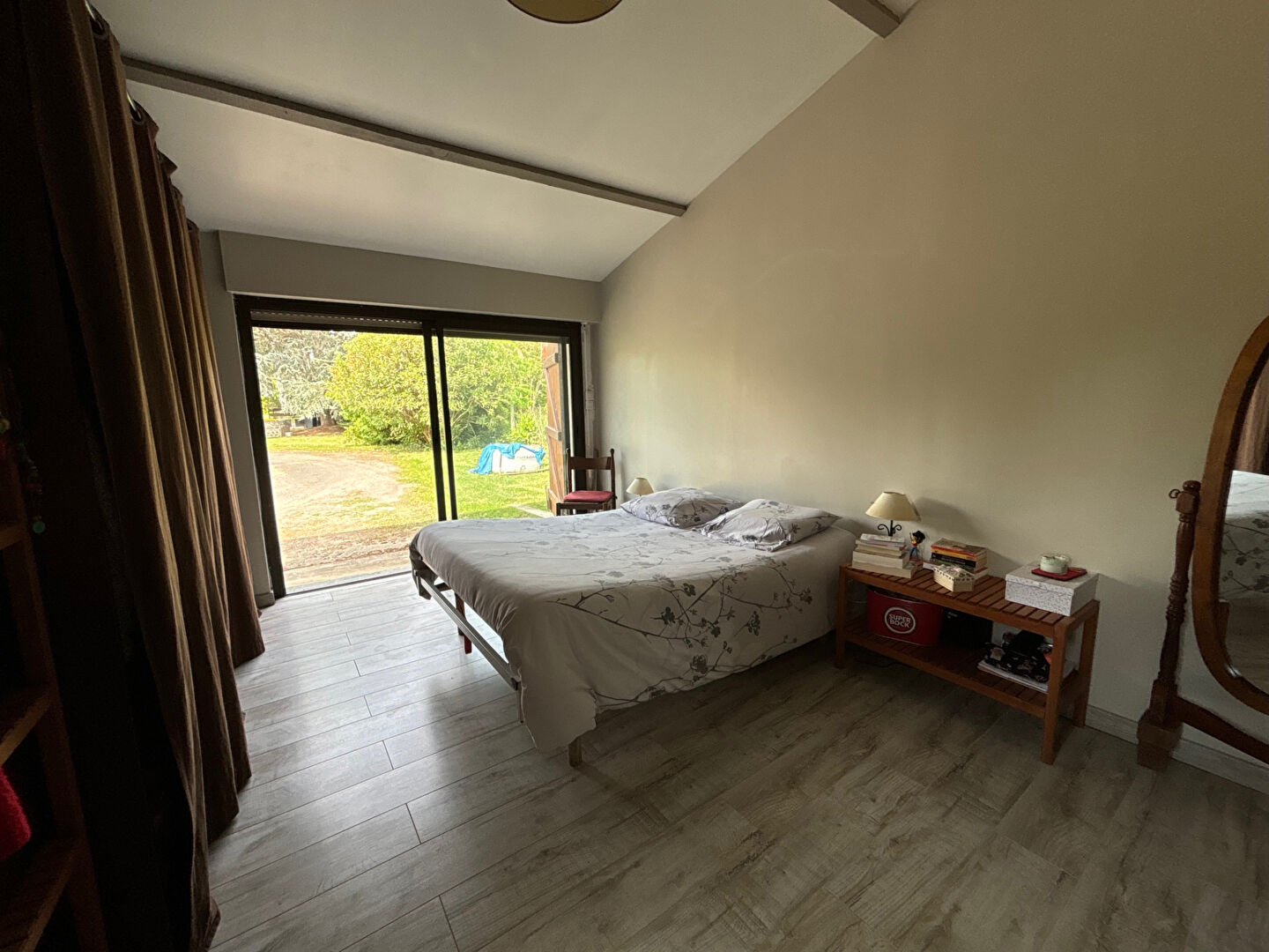 
Verdun, maison T6 sur une parcelle de 3689 m²
