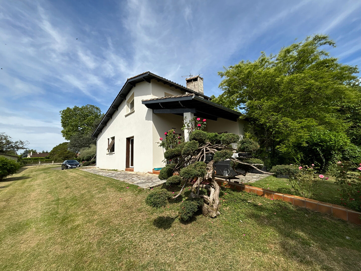 
Verdun, maison T6 sur une parcelle de 3689 m²
