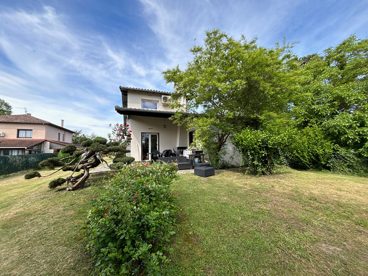 
Verdun, maison T6 sur une parcelle de 3689 m²
