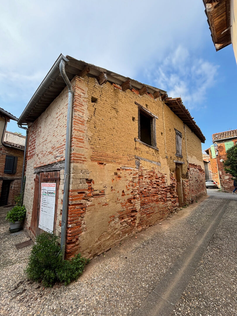 
VERDUN-SUR-GARONNE  Centre historique.
